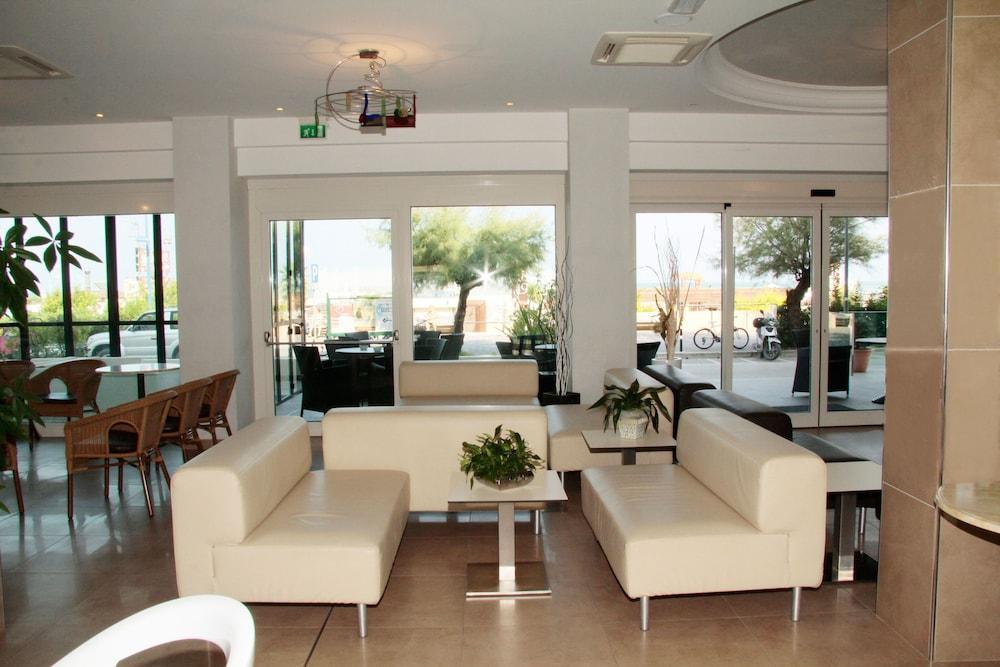 Hotel Bellevue Cattolica Exteriér fotografie